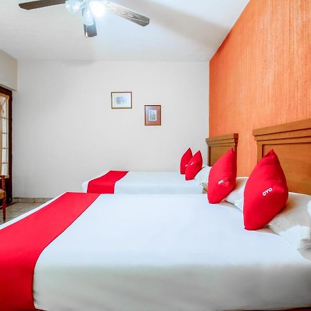 Oyo Hotel Posada Garibaldi กัวดาลาฮารา ภายนอก รูปภาพ