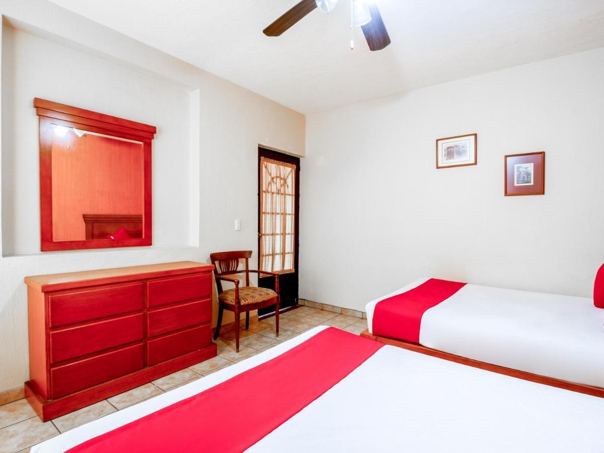 Oyo Hotel Posada Garibaldi กัวดาลาฮารา ภายนอก รูปภาพ