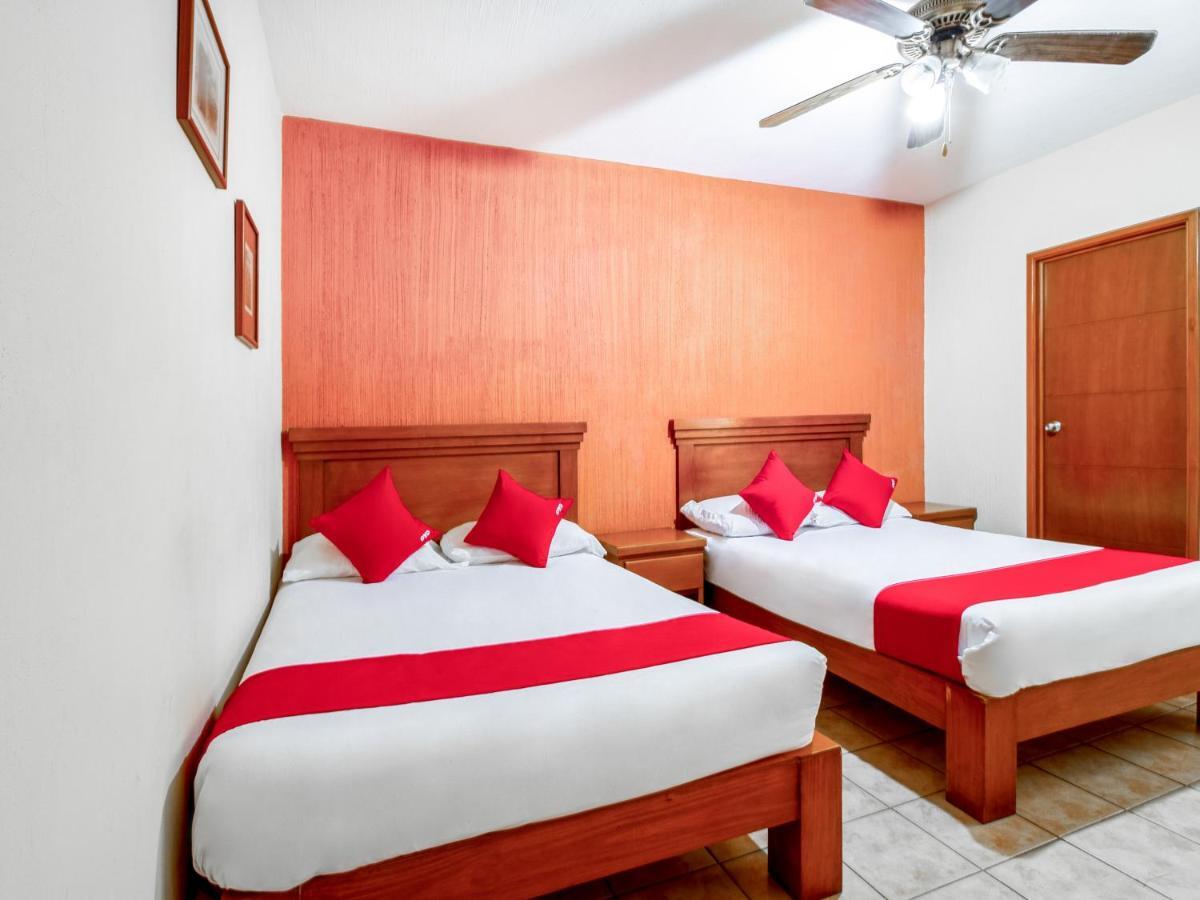 Oyo Hotel Posada Garibaldi กัวดาลาฮารา ภายนอก รูปภาพ