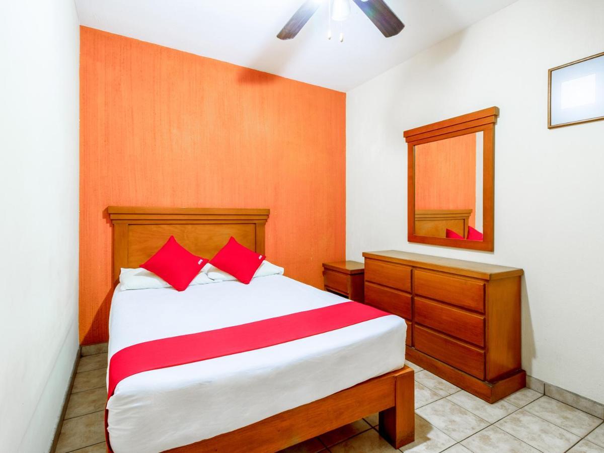 Oyo Hotel Posada Garibaldi กัวดาลาฮารา ภายนอก รูปภาพ