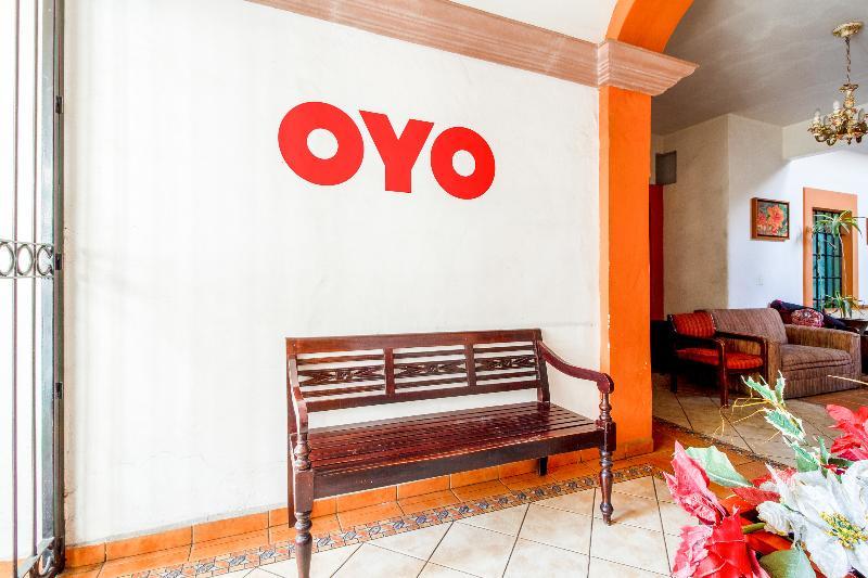 Oyo Hotel Posada Garibaldi กัวดาลาฮารา ภายนอก รูปภาพ